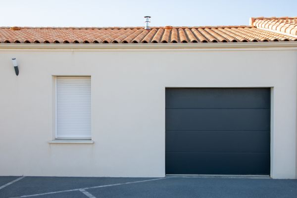 Cost of Garage Window Replacement in Plant City