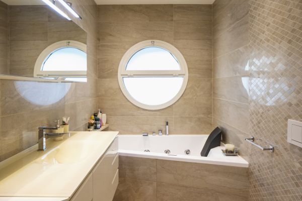 Cost of Circular Window Installation in Plant City